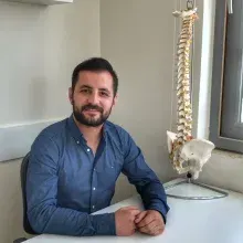 Fzt. Emrah Aslan — Fizyoterapi Ve Rehabilitasyon, Muğla. Portre fotoğrafı.