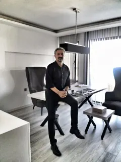 Uzm. Dr. Aydın Alp profilinde yer alan galeri fotoğrafı.