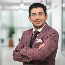 Dr. Mürsel Yavuz — İstanbul. Portre fotoğrafı.