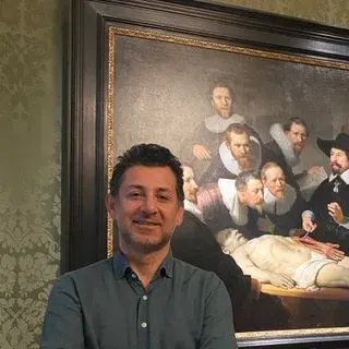 Doç. Dr. Şiyar Ersöz — Genel Cerrahi, Altındağ, Ankara. Portre fotoğrafı.