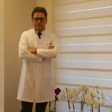 Prof. Dr. Hakan Erdoğan — Bursa. Portre fotoğrafı.