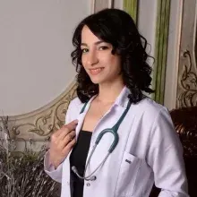 Uzm. Dr. Gül Zafer — Çocuk Sağlığı Ve Hastalıkları, Kocaeli. Portre fotoğrafı.