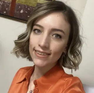 Dyt. Fatma Nur Şener profilinde yer alan galeri fotoğrafı.