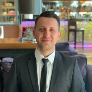 Doç. Dr. Nebil Akdoğan profilinde yer alan galeri fotoğrafı.