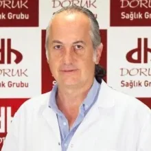 Op. Dr. Tuncay Özgünay — Üroloji, Osmangazi, Bursa. Portre fotoğrafı.