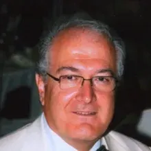 Prof. Dr. Tarık Yazar — Ortopedi Ve Travmatoloji, Ankara. Portre fotoğrafı.
