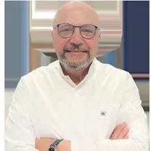 Prof. Dr. Mehmet Muzaffer Ateş — İstanbul. Portre fotoğrafı.