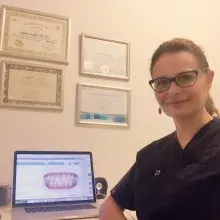 Dr. Dt. Pervin Bilginer — Başakşehir, İstanbul. Portre fotoğrafı.