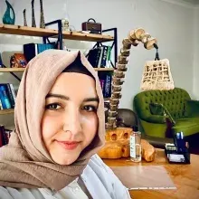 Uzm. Dr. Zeynep Özkök — Samsun. Portre fotoğrafı.