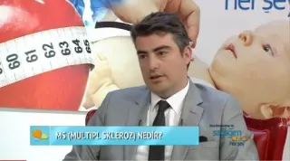 Prof. Dr. Emin Özcan profilinde yer alan galeri fotoğrafı.