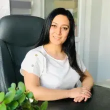 Kl. Psk. Şenel Yılmaz — Psikoloji, Gaziantep. Portre fotoğrafı.