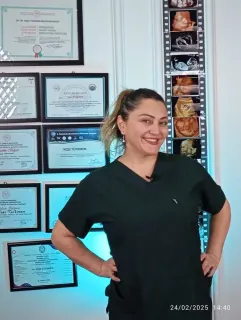 Op. Dr. Neşe Türkmen profilinde yer alan galeri fotoğrafı.
