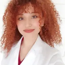 Dyt. Elif Tetik — Diyetisyen, Kırklareli. Portre fotoğrafı.