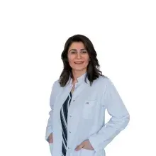 Doç. Dr. Güler Yıldırım — Diş Hekimi, Elazığ. Portre fotoğrafı.