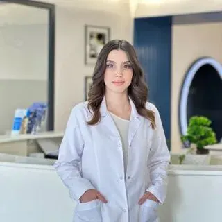 Psk. Dicle Şimşek — Psikoloji, Kayseri. Portre fotoğrafı.