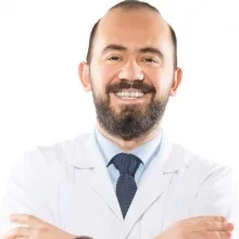 Op. Dr. Ali Yüksel — Kulak Burun Boğaz, Denizli. Portre fotoğrafı.