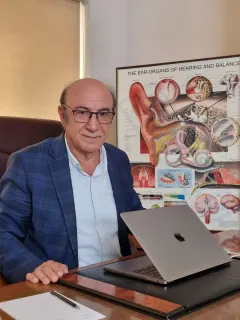 Prof. Dr. Burhan Dadaş profilinde yer alan galeri fotoğrafı.
