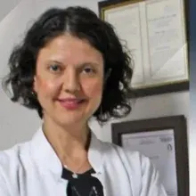 Dr. Nilgün Özönder — Pratisyen, Edirne. Portre fotoğrafı.