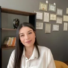 Psk. Seren Çelik — Psikoloji. Portre fotoğrafı.