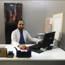 Uzm. Fzt. Yasin Algantekin — Fizyoterapi Ve Rehabilitasyon, Güngören, İstanbul. Portre fotoğrafı.