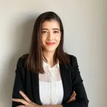 Psk. | Bilim Uzmanı Sibel Aydemir — Aydın. Portre fotoğrafı.