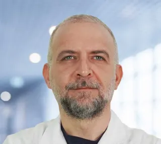 Op. Dr. Selami Karadeniz profilinde yer alan galeri fotoğrafı.