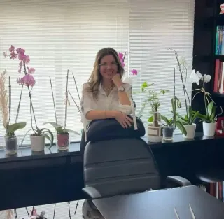 Dr. Dt. Meliha Kaya Rmouch profilinde yer alan galeri fotoğrafı.