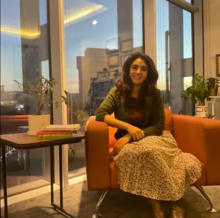 Kl. Psk. Zeynep Peker profilinde yer alan galeri fotoğrafı.