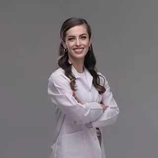 Fzt. Tuba Küçükarslan — Fizyoterapi Ve Rehabilitasyon, Çankaya, Ankara. Portre fotoğrafı.