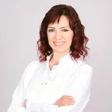 Dr. Dt. Nur Kocakerim İskender — Ankara. Portre fotoğrafı.