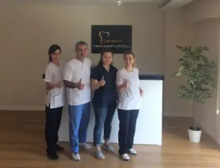Dt. Mete Karpuzoğlu profilinde yer alan galeri fotoğrafı.