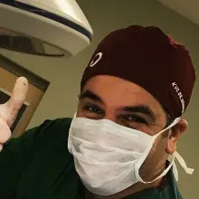 Dr. Gökhan Yağlı — Kalp Ve Damar Cerrahisi, Kocaeli. Portre fotoğrafı.