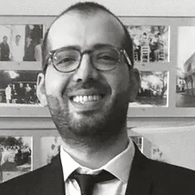 Uzm. Dr. Ardıl Bayram Şahin — Psikiyatri. Portre fotoğrafı.