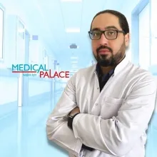 Op. Dr. İsmail Kakillioğlu — Kalp Ve Damar Cerrahisi. Portre fotoğrafı.
