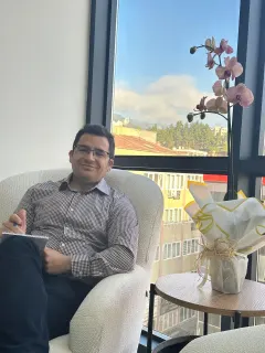 Uzm. Dr. Bari Ay profilinde yer alan galeri fotoğrafı.