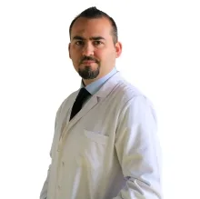 Uzm. Dr. Ali Nizamoğlu — İç Hastalıkları, Osmangazi, Bursa. Portre fotoğrafı.