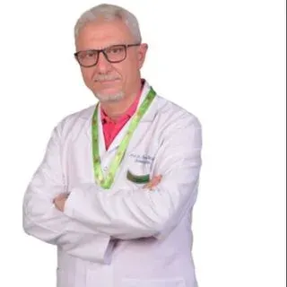 Prof. Dr. Ömer Faruk Kökoğlu — Enfeksiyon Hastalıkları, Şahinbey, Gaziantep. Portre fotoğrafı.