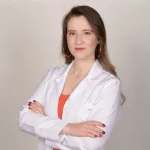 Dyt. Beyza Yağcıoğlu — Diyetisyen, Afyonkarahisar. Portre fotoğrafı.