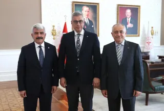 Prof. Dr. Mehmet Cindoruk profilinde yer alan galeri fotoğrafı.