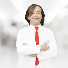 Op. Dr. Oskar Öğüten — Kadın Hastalıkları Ve Doğum, Etimesgut, Ankara. Portre fotoğrafı.