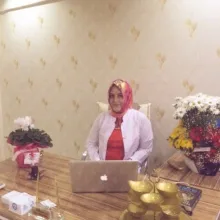 Dt. Zeynep Kundakoğlu — Diş Hekimi, Gaziantep. Portre fotoğrafı.