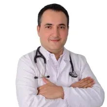 Uzm. Dr. Önder Ergin — Fiziksel Tıp Ve Rehabilitasyon, Seyhan, Adana. Portre fotoğrafı.