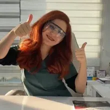Dt. Dilan Albayrak — Diş Hekimi, Ankara. Portre fotoğrafı.