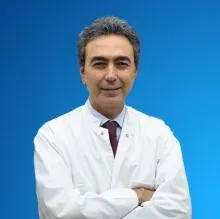 Prof. Dr. İhsan Bakır — Fatih, İstanbul. Portre fotoğrafı.