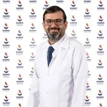Prof. Dr. Mustafa Yıldırım — Tıbbi Onkoloji, Şehitkamil, Gaziantep. Portre fotoğrafı.