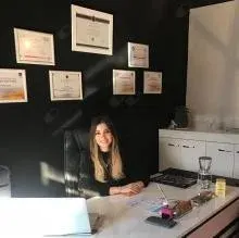 Dyt. Rabia Üçeler — Diyetisyen, İstanbul. Portre fotoğrafı.