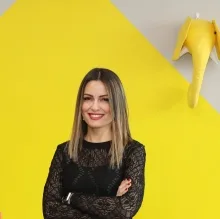 Uzm. Ody. Sermin Kınıklıoğlu — Odyoloji (Dil, Konuşma ve Ses Bozuklukları), Ankara. Portre fotoğrafı.
