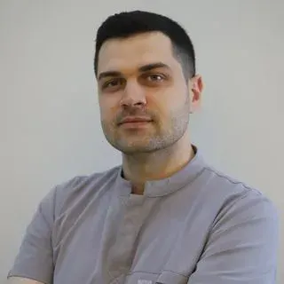 Uzm. Dt. Ufuk Metin — Gaziantep. Portre fotoğrafı.