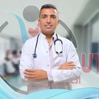 Uzm. Dr. Mücahit Oğuz Kağan Türk — Çocuk Sağlığı Ve Hastalıkları, Turgutlu, Manisa. Portre fotoğrafı.