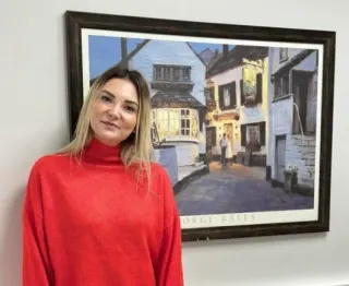 Op. Dr. Hesna Pınar TUNÇER KALAYCI profilinde yer alan galeri fotoğrafı.